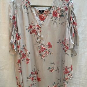 Torrid Harper Size 4 Coral and Dusky Blue Ruffle Sleeve Blouse